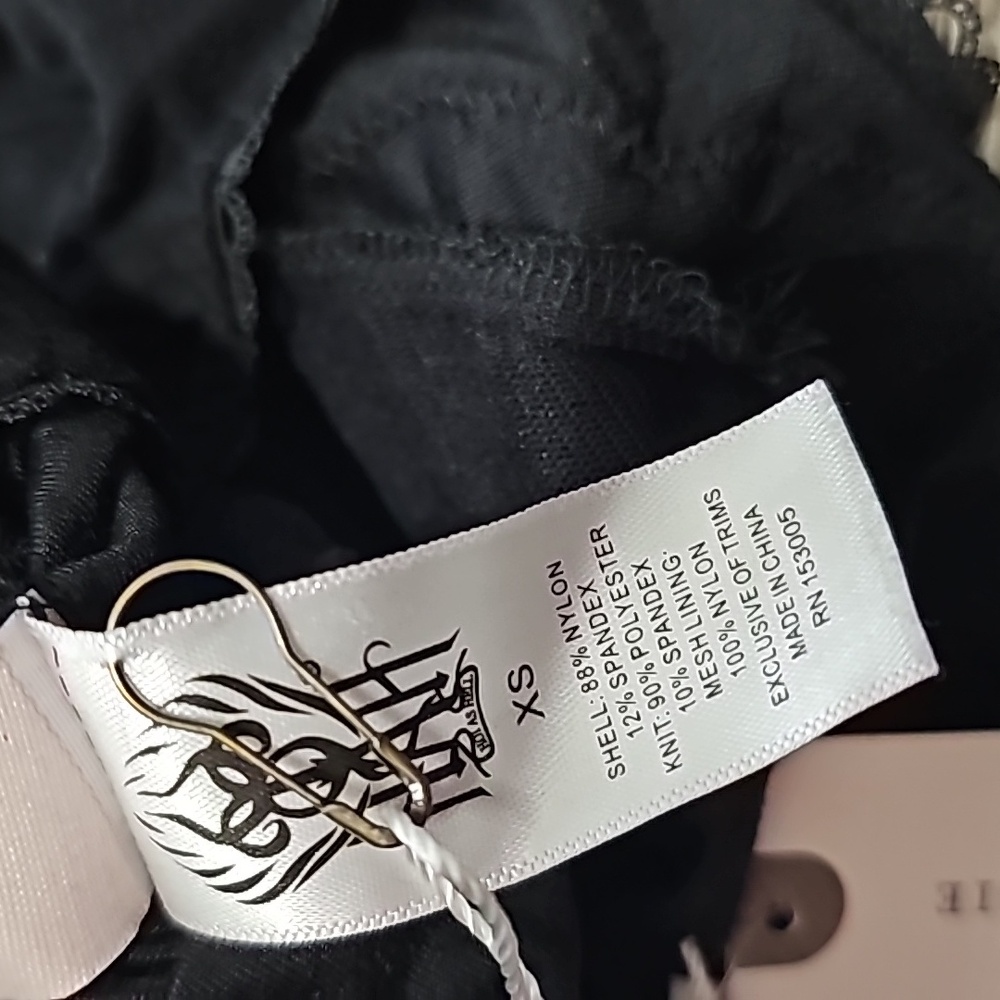 We are HAH/Anthropologie Lady Like Bodysuit Noir Size XS - Picture 15 of 15